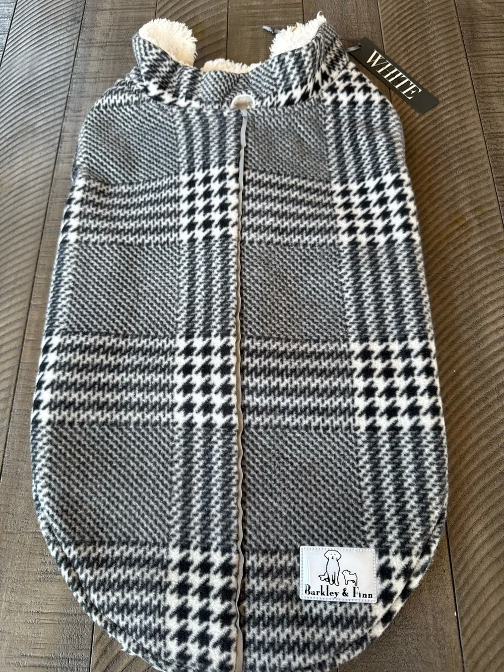 Barkley & Finn Plaid Pet Sherpa Lined Coat Size Large (NWT)